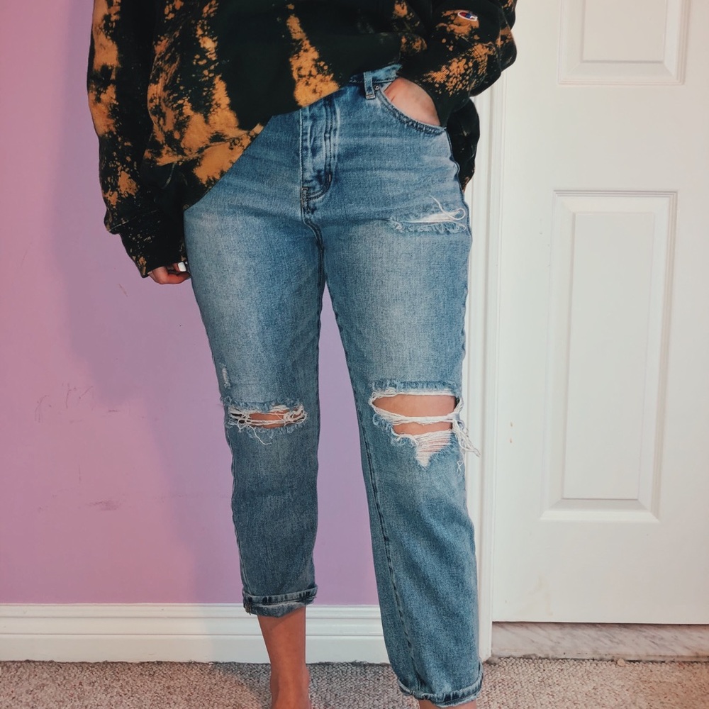 Mom Jeans Distressed